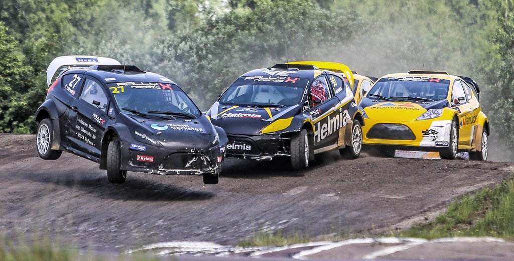 Der bliver gået til makronerne i SuperCar Lites